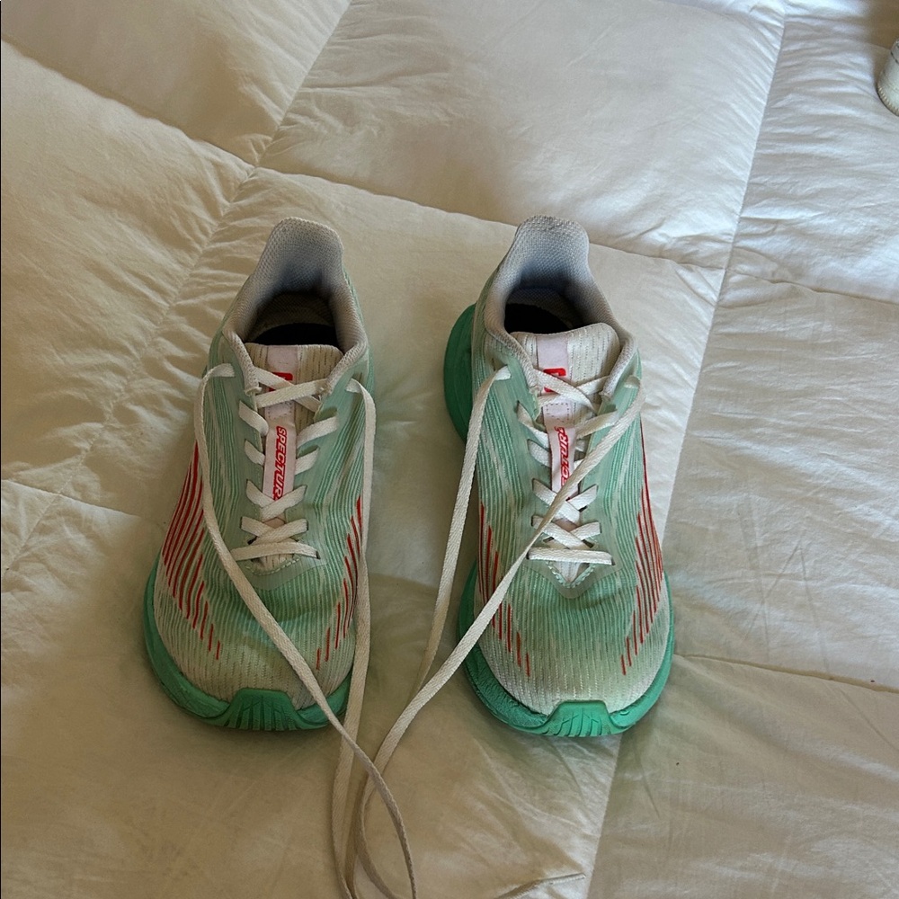 Salomon Spectur2 athletic shoes